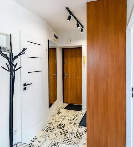 Gornik W Walbrzychu 40m, Kuchnia, Klima, Wifi, Parking Апартаменты