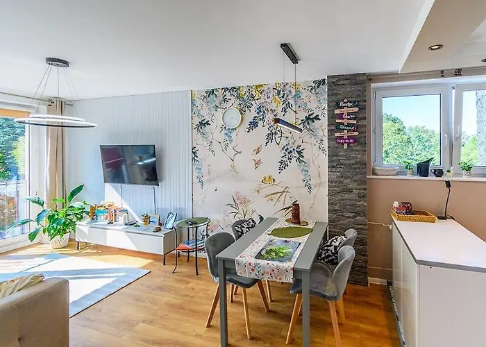 Gornik W Walbrzychu 40m, Kuchnia, Klima, Wifi, Parking Апартаменты