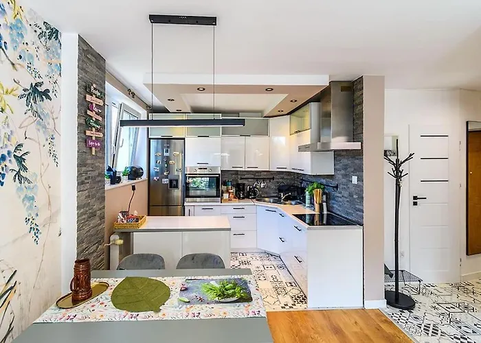 Gornik W Walbrzychu 40m, Kuchnia, Klima, Wifi, Parking Апартаменты Валбжих