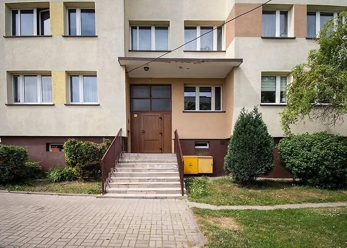 Gornik W Walbrzychu 40m, Kuchnia, Klima, Wifi, Parking Валбжих